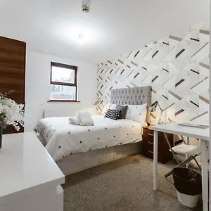 https://whitechapel-en-suite-beds-to-stay.cambridgehotelsuk.com