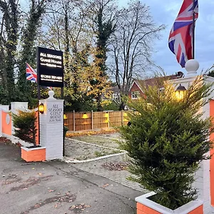 https://four-seasons-guest-house-horley.brighton-hotels-england.com